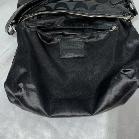 Coach Park Signature NS Duffle Bag F19727 - Picture 8 of 11